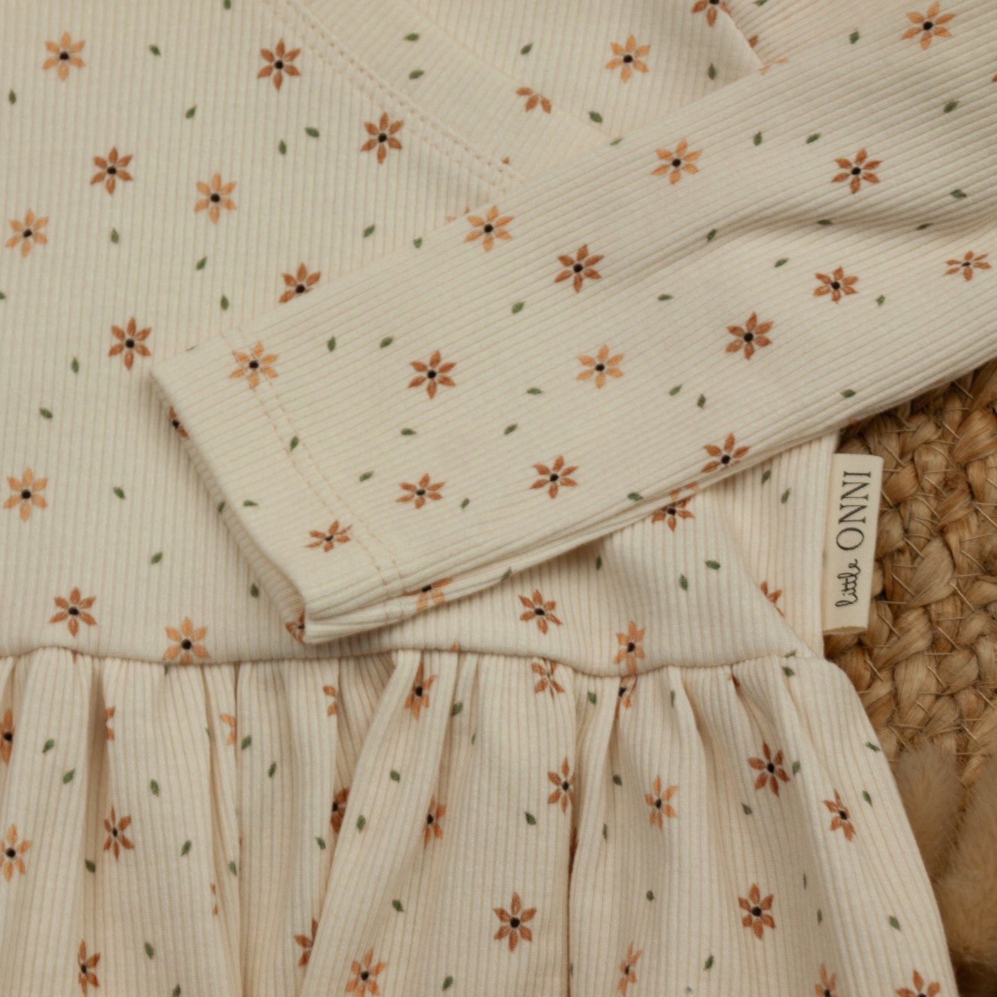 Peplum-Shirt in Wickeloptik Größe 62 bis 134 (Artikelnummer: G013R001)