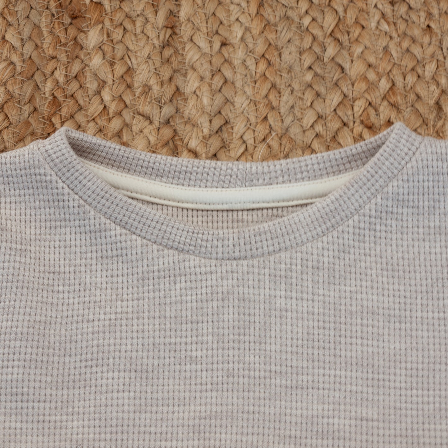 Pullover mit Zitronen-Applikation Größe 80 bis 134 (Artikelnummer: A001A035)