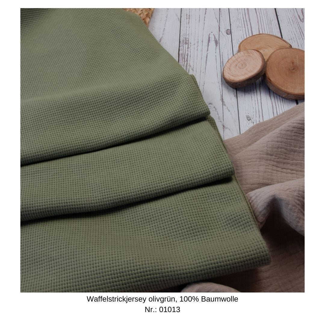 Loosefit-Pullover mit Gänse-Applikation Größe 56 bis 134 (A002A017)