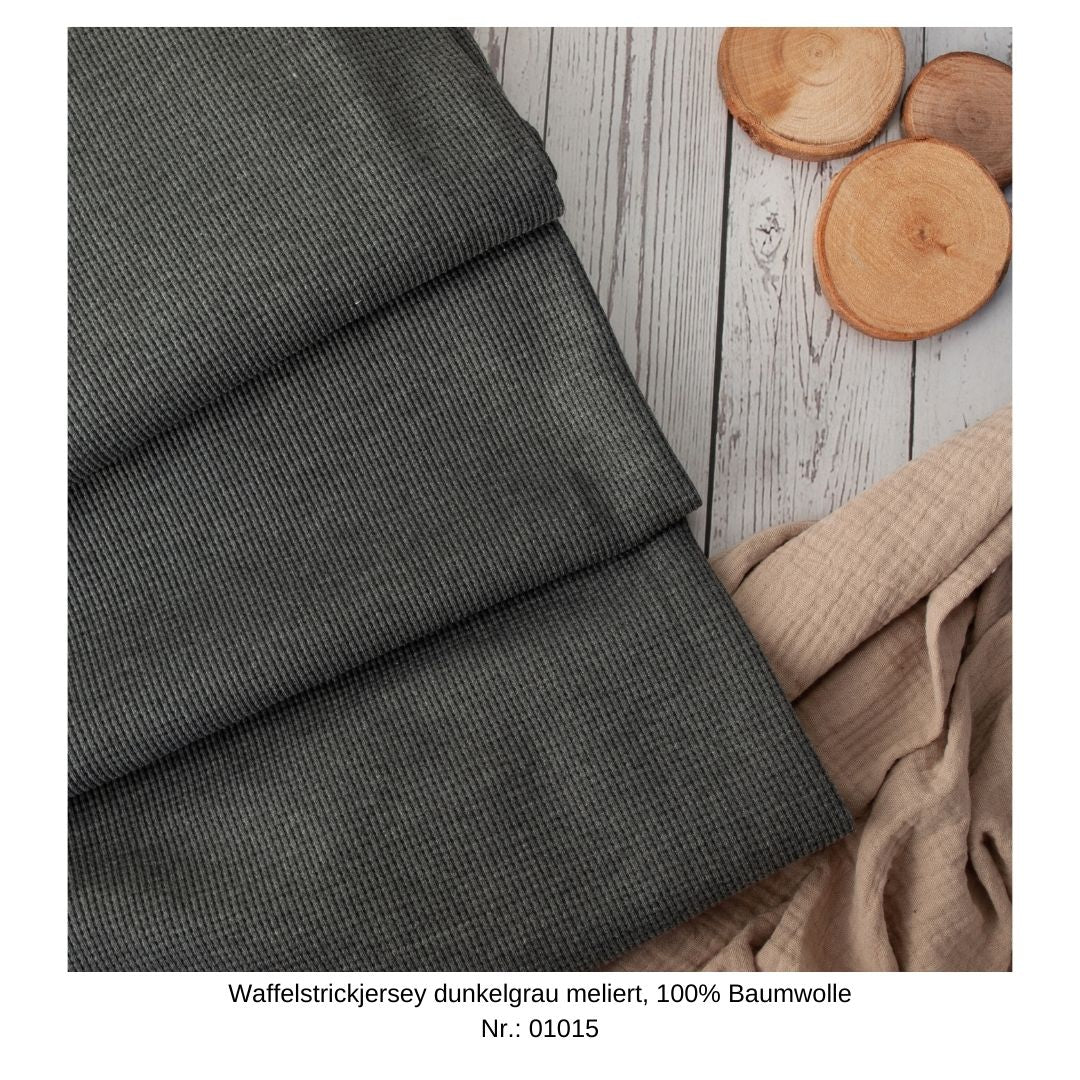 Loosefit-Pullover mit Gänse-Applikation Größe 56 bis 134 (A002A017)