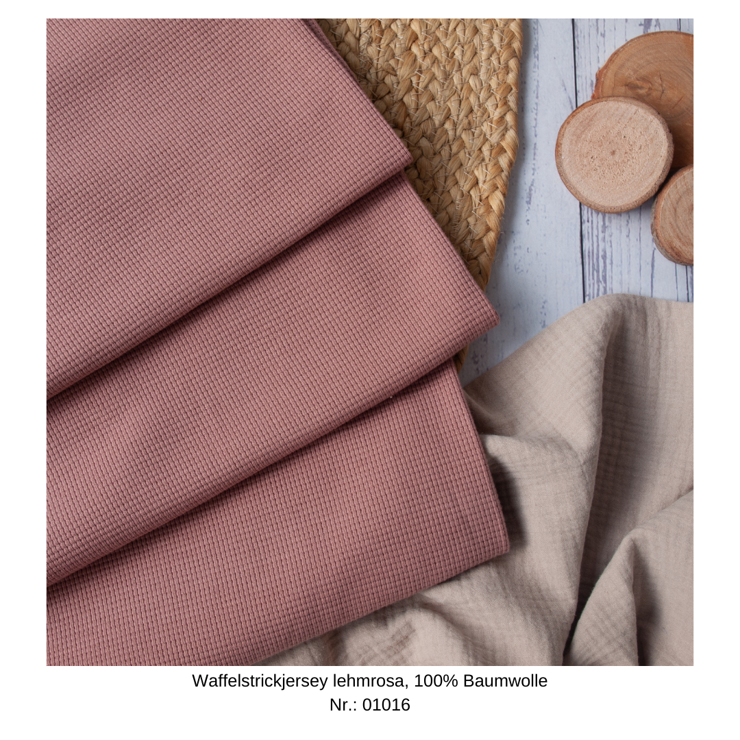 Loosefit-Pullover mit Kälbchen-Applikation Größe 56 bis 134 (A002A038)