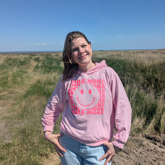 Loosefit Pullover Ladys mit Statement Größe XS bis XL (Artikelnummer: A064P027)